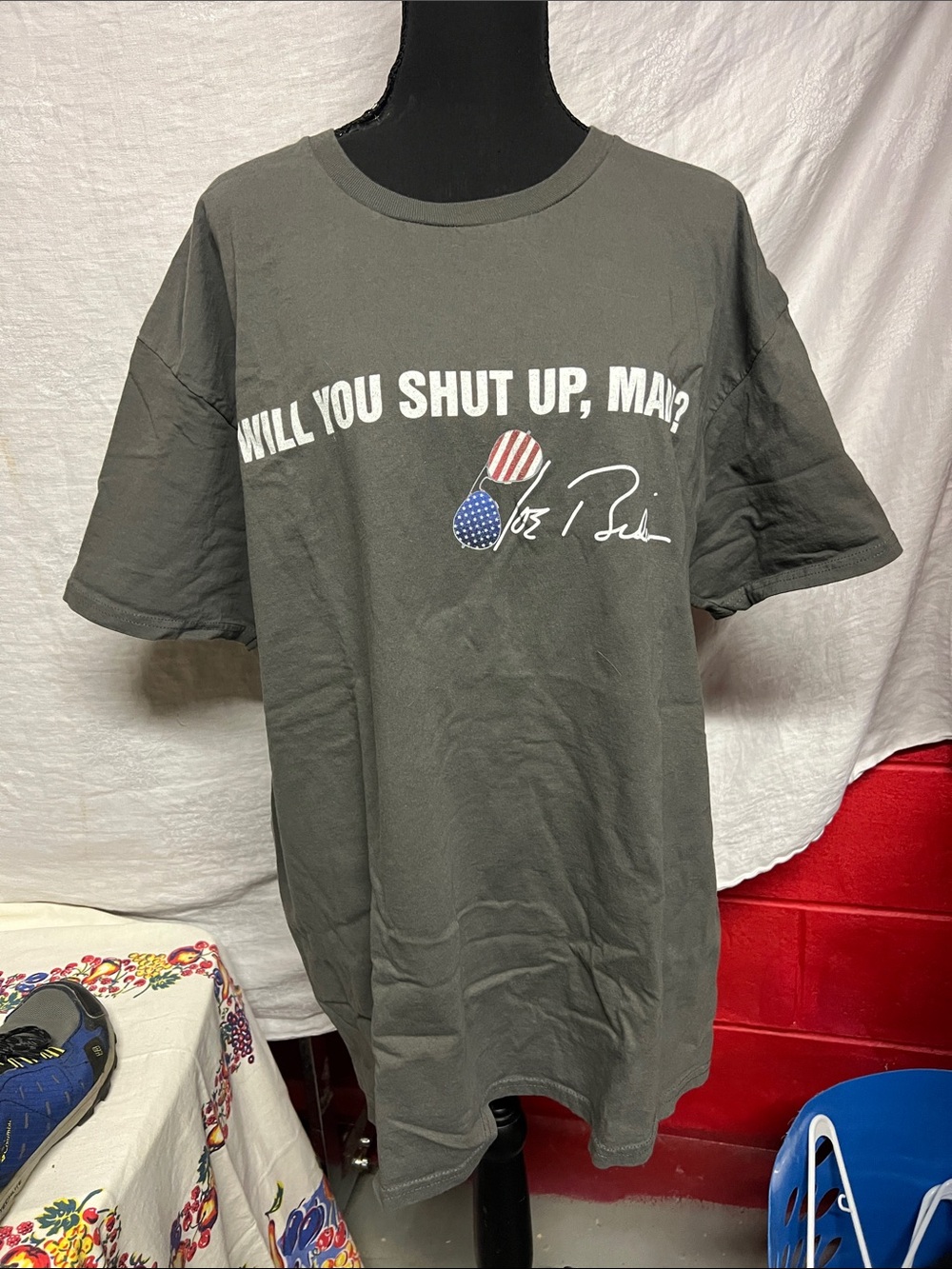 Unbranded Men’s Charcoal Graphic Short Sleeve Tee – Patriotic Mic Print
